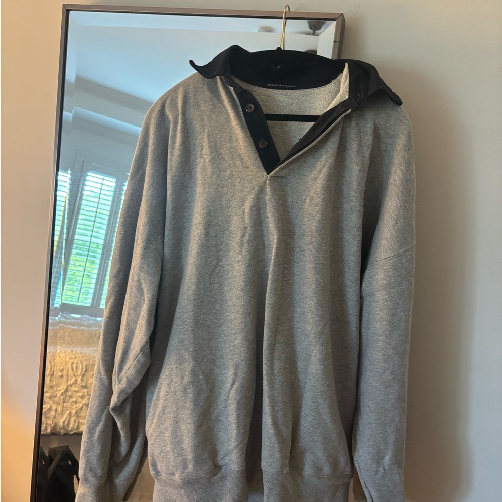 Women’s Brandy Melville Gray Sweater